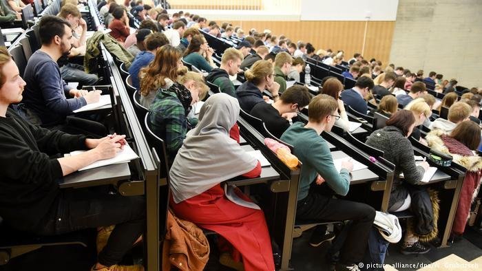 studentet ne gjermani