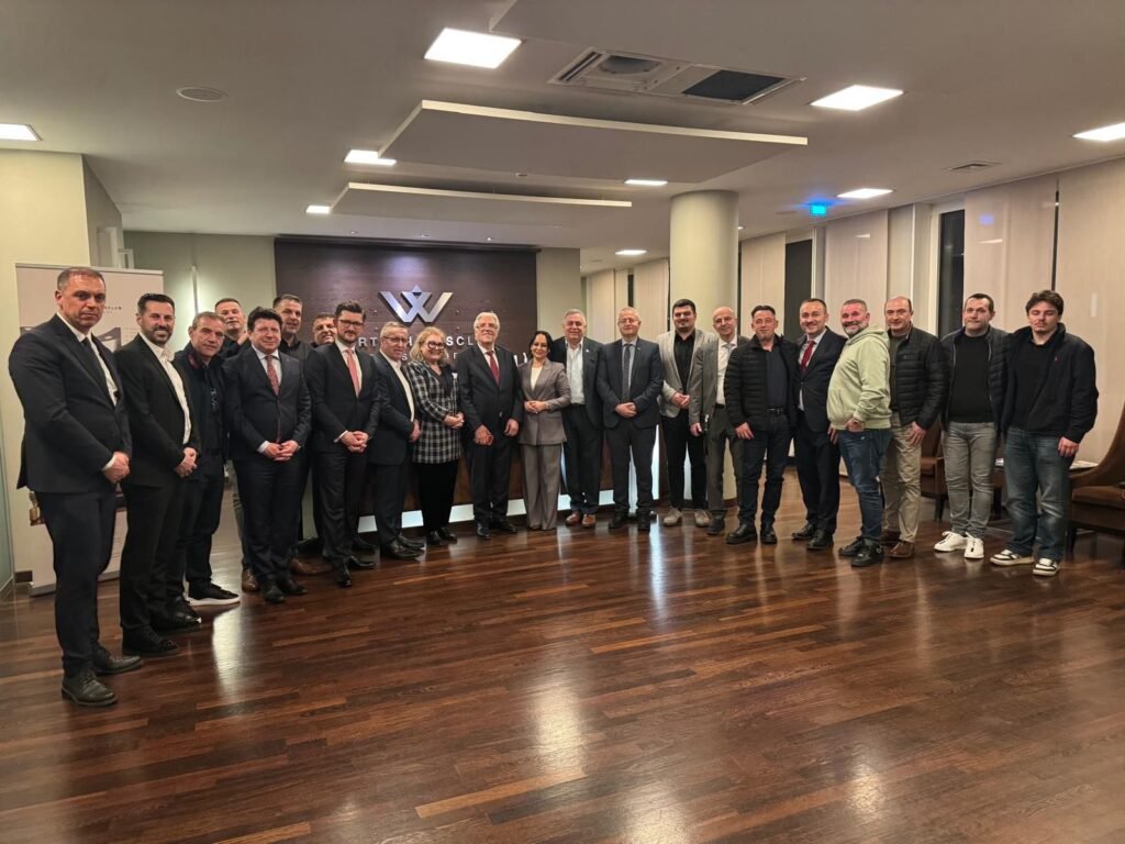 Mbahet darka për anëtarët Premium të Unionit të Bizneseve Shqiptaro-Gjermane - Mbahet darka anëtarëtPremiumtëUnionittëBizneseveShqiptaro-Gjermane