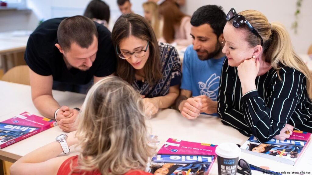 Gjermania kufizon kurset e integrimit për migrantët, rriten debatet - Gjermania kufizon kurset eintegrimitpërmigrantëtrritendebatet