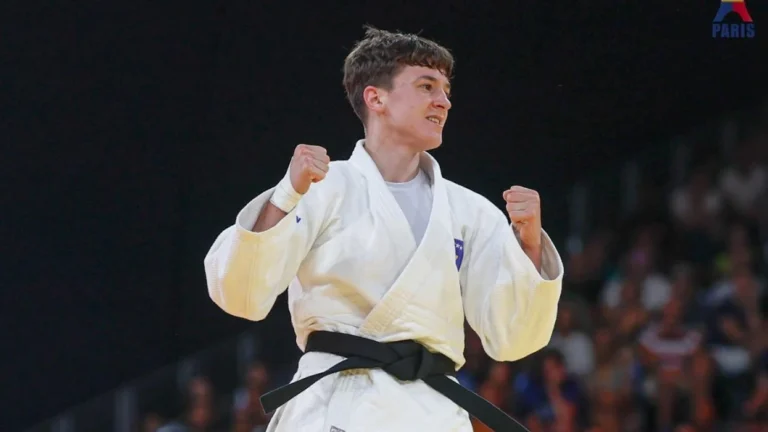 Laura Fazliu shkëlqen në Linz, siguron finalen e Grand Prix-it të xhudos - Laura Fazliu shkëlqen nëLinzsiguronfinaleneGrandPrix-ittëxhudos