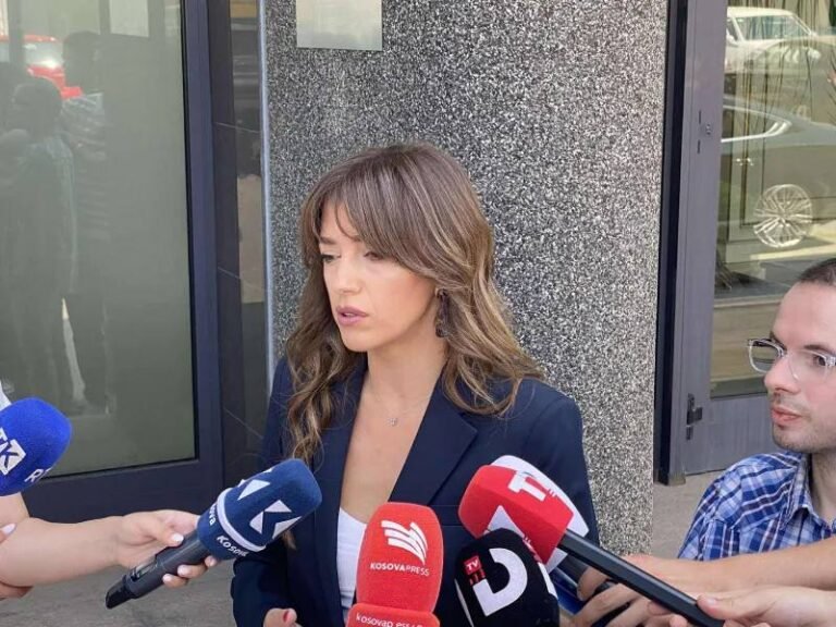 Haxhiu 12 aktakuza për dhunën seksuale gjatë luftës në Kosovë - Haxhiu 12 aktakuza përdhunënseksualegjatëluftësnëKosovë