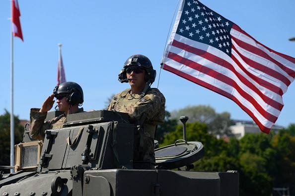 Amerika po tërhiqet, së shpejti BE-ja duhet të kujdeset e vetme për sigurinë në Ballkan - Amerika po tërhiqet sëshpejtiBE-jaduhettëkujdesetevetmepërsigurinënëBallkan
