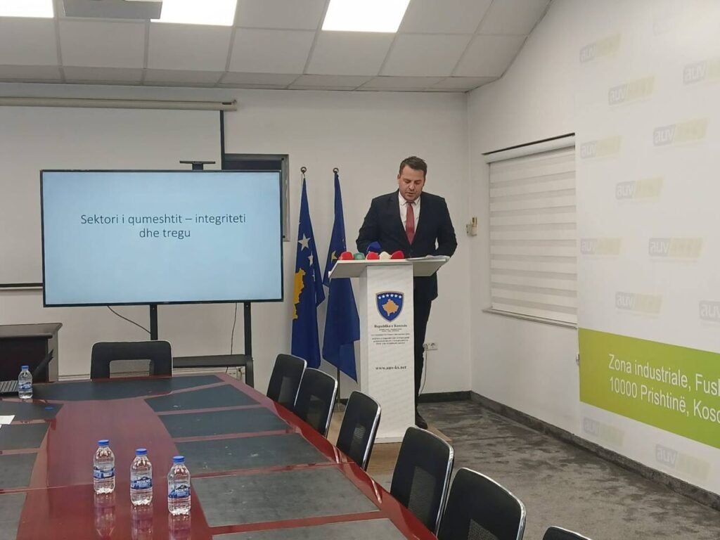 Kosovë: Ndalohet vaji i palmës dhe qumështi pluhur - Kosovë Ndalohet vaji ipalmësdhequmështipluhur