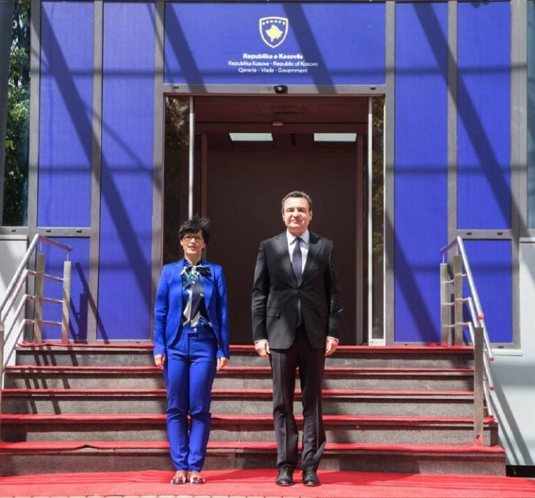 Kos shkruan pas takimit me Kurtin: 2026 mund të jetë moment i mundësive evropiane për Kosovën - Kos shkruan pas takimitmeKurtin2026mundtëjetëmomentimundësiveevropianepërKosovën