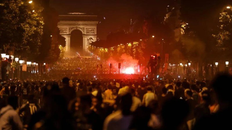 Qindra të arrestuar në Francë pas festimeve të çmendura të Ligës së Kampionëve - Qindra arrestuar nëFrancëpasfestimevetëçmenduratëLigëssëKampionëve