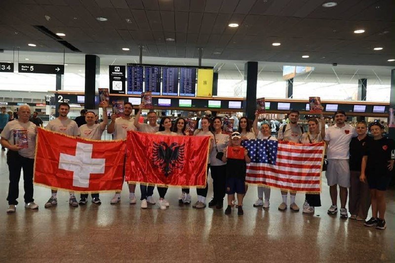 Nga Cyrihu drejt Amerikës, Ansambli “TROJET” çon kulturën shqiptare në Festivalin “Lahuta 35” - Cyrihu drejt AmerikësAnsambliTROJETçonkulturënshqiptarenëFestivalinLahuta35
