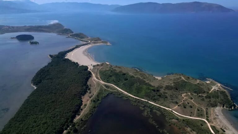 Reuters i vë “lupën” dosjes së SPAK-ut: Dyshime për falsifikim të dokumenteve të pronësisë në Zvërnec