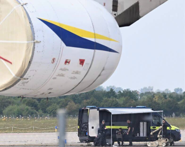 Alarm sigurie në Gjermani: Dron me eksploziv zbulohet në aeroportin Leipzig/Halle - Alarm sigurie GjermaniDronmeeksplozivzbulohetnëaeroportinLeipzigHalle