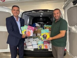 Librat për mësimin plotësues në gjuhën shqipe mbërrijnë në Bavari - Librat mësimin plotësuesnëgjuhënshqipembërrijnënëBavari