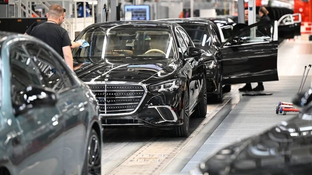 Mercedes-Benz në telashe: Ndërpritet prodhimi në fabrikën e Sindelfingen - Mercedes-Benz telashe NdërpritetprodhiminëfabrikëneSindelfingen