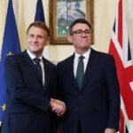 Kryeministri britanik paralajmëron rikthimin e Britanisë në BE, reagon Macron - Kryeministri britanik paralajmëron rikthimineBritanisënëBEreagonMacron