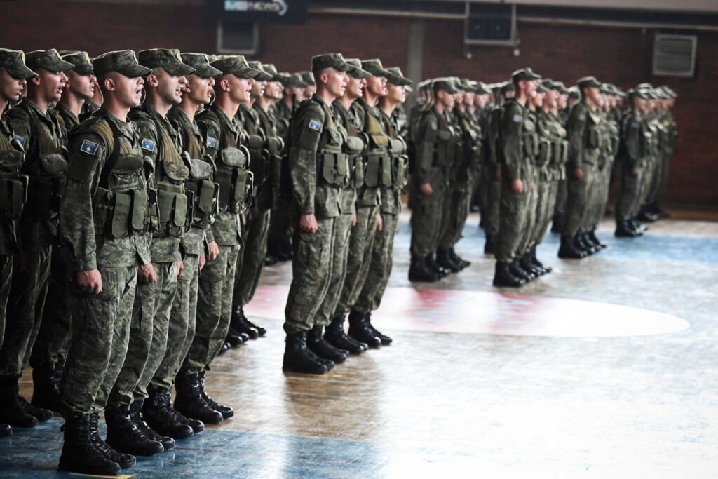 Sot betohen qindra rekrutë të rinj të FSK-së në Prishtinë - Sot betohen qindra rekrutëtërinjtëFSK-sënëPrishtinë