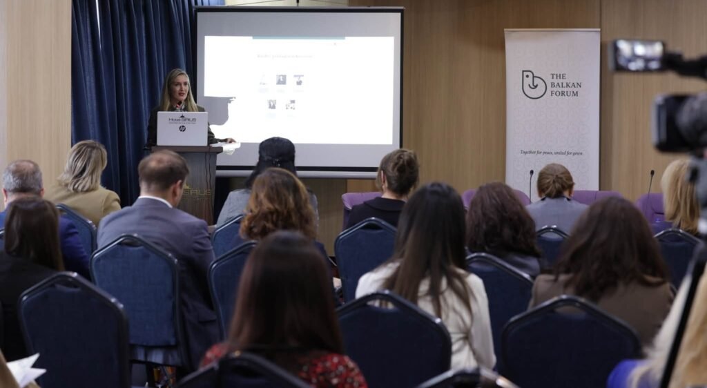 Gratë, diplomacia dhe ndërtimi i imazhit ndërkombëtar - Gratë diplomacia ndërtimiiimazhitndërkombëtar