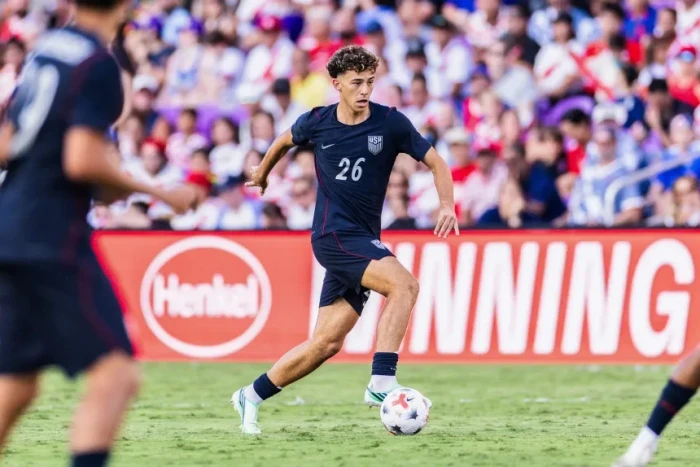 CNN: Adri Mehmeti, talenti me rrënjë shqiptare që shihet si e ardhmja e futbollit amerikan