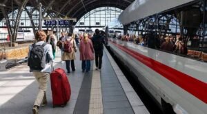 Biletë familjare për vetëm 99,99 euro: Deutsche Bahn e bën ofertën të përhershme - Biletë familjare vetëm9999euroDeutscheBahnebënofertëntëpërhershme