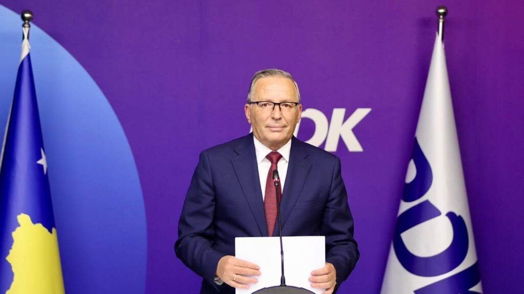 Bedri Hamza jep dorëheqje nga kreu i PDK-së - Bedri Hamza jep dorëheqjengakreuiPDK-së