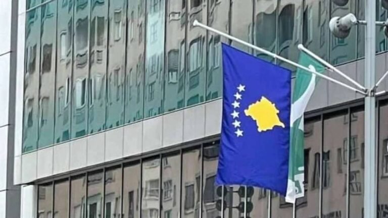 Lehtësim për qytetarët e Kosovës në Slloveni, këto kategori nuk do të paguajnë për pasaportë dhe letërnjoftim - Lehtësim qytetarët eKosovësnëSllovenikëtokategorinukdotëpaguajnëpërpasaportëdheletërnjoftim