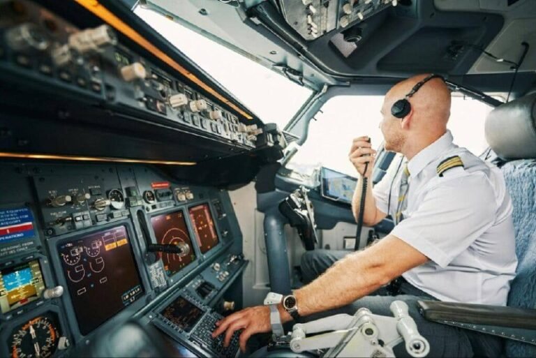 Alarm në aviacionin evropian, 3 në 4 pilotë i zë gjumi gjatë fluturimit